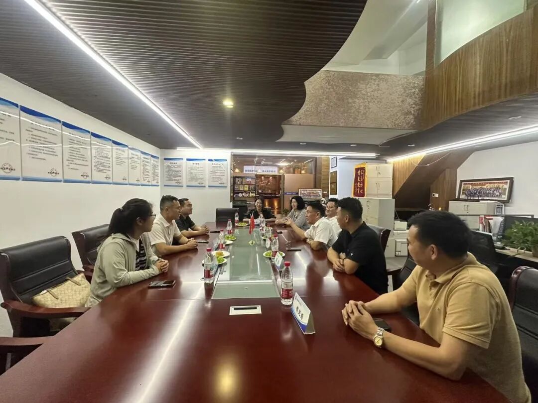 1758744321322371.jpg 2.jpg